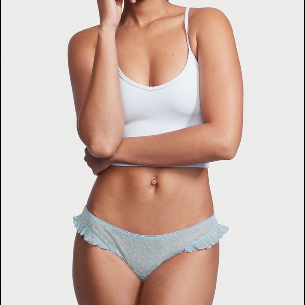 L VICTORIA'S SECRET
Stretch Bikini Panty Sexy Lace Blue Fog Star Feminine